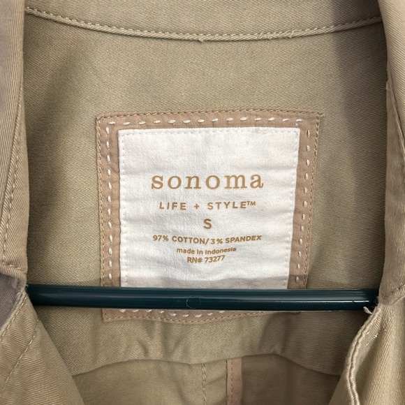 Women’s short trench coat size small from Kohls. - Picture 2 of 9